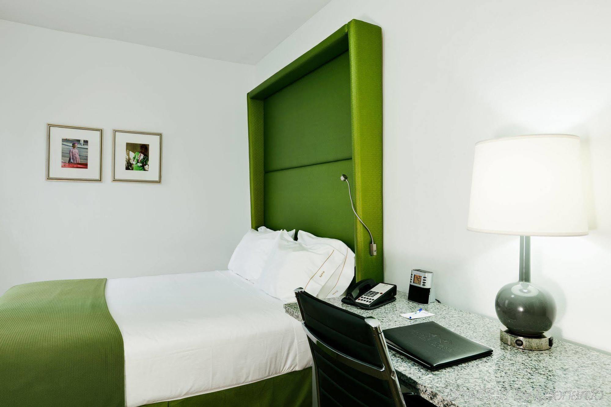 Holiday Inn Express Chicago - Magnificent Mile By Ihg Kültér fotó