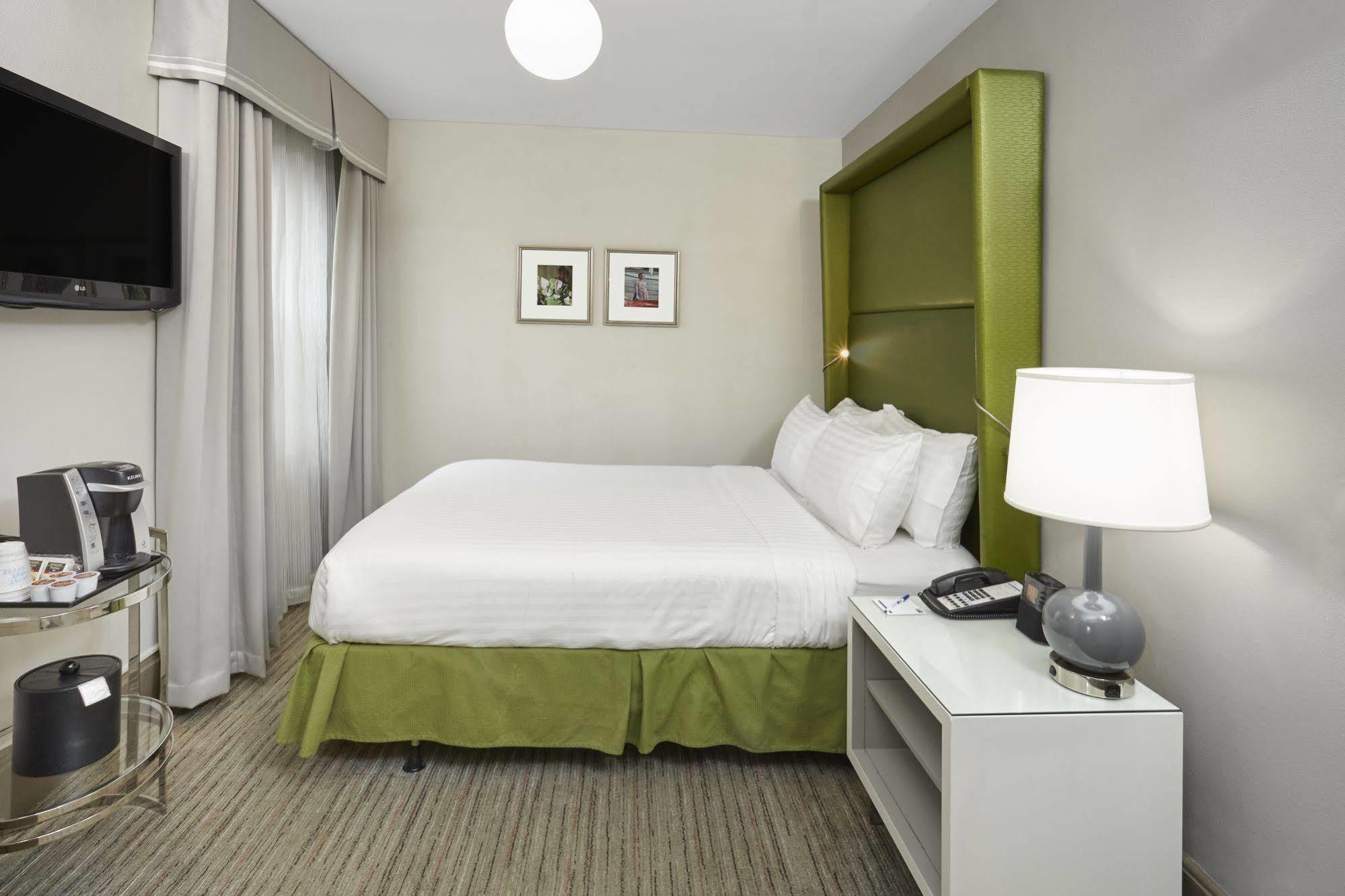 Holiday Inn Express Chicago - Magnificent Mile By Ihg Kültér fotó