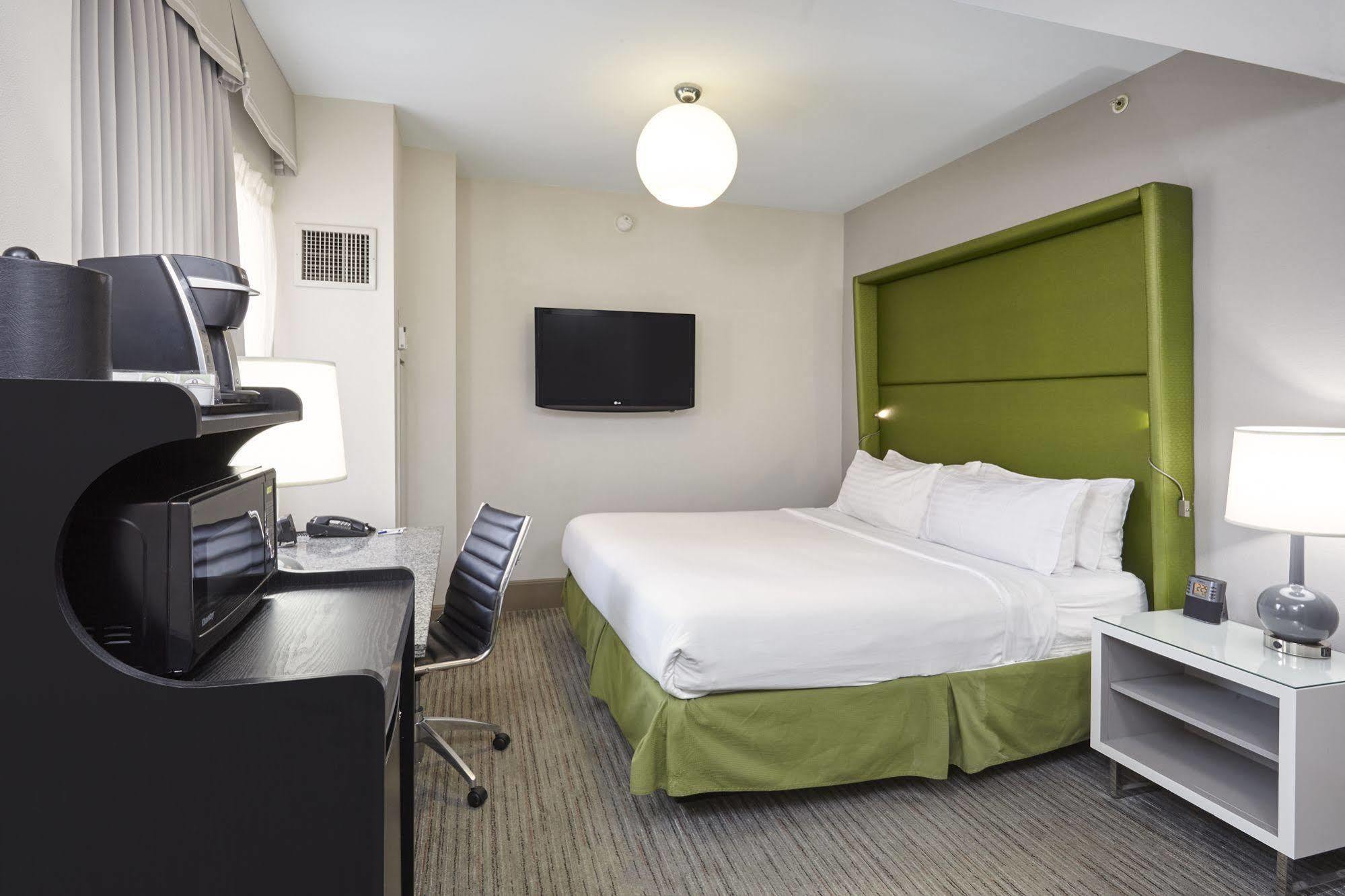 Holiday Inn Express Chicago - Magnificent Mile By Ihg Kültér fotó