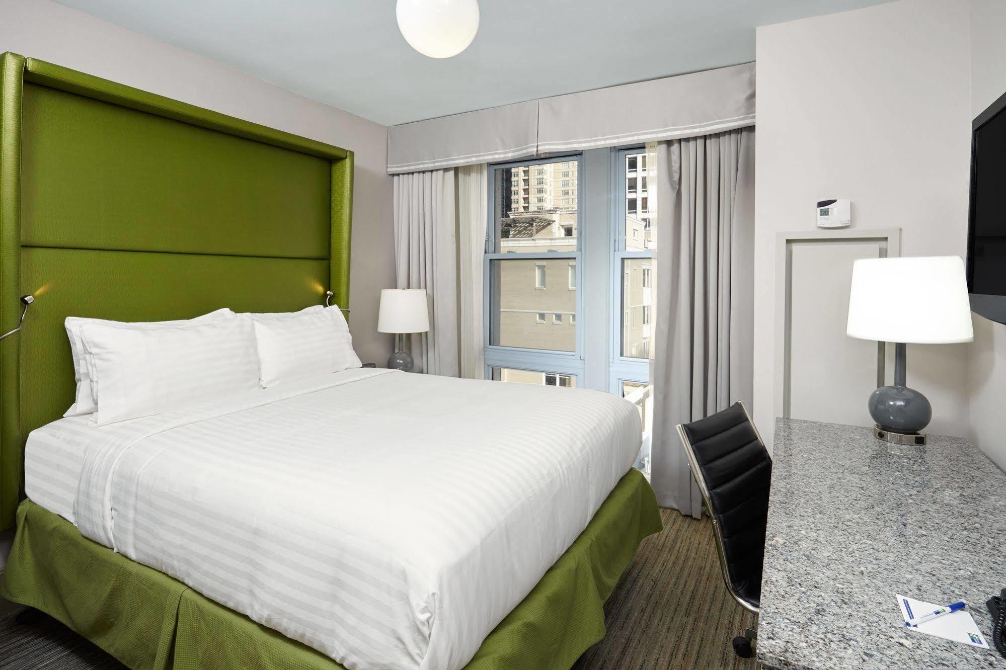 Holiday Inn Express Chicago - Magnificent Mile By Ihg Kültér fotó