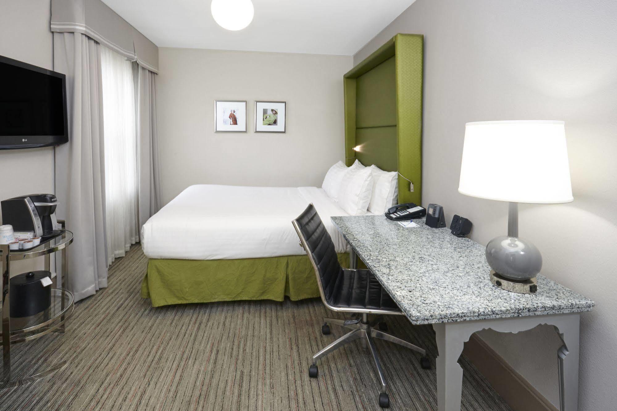 Holiday Inn Express Chicago - Magnificent Mile By Ihg Kültér fotó