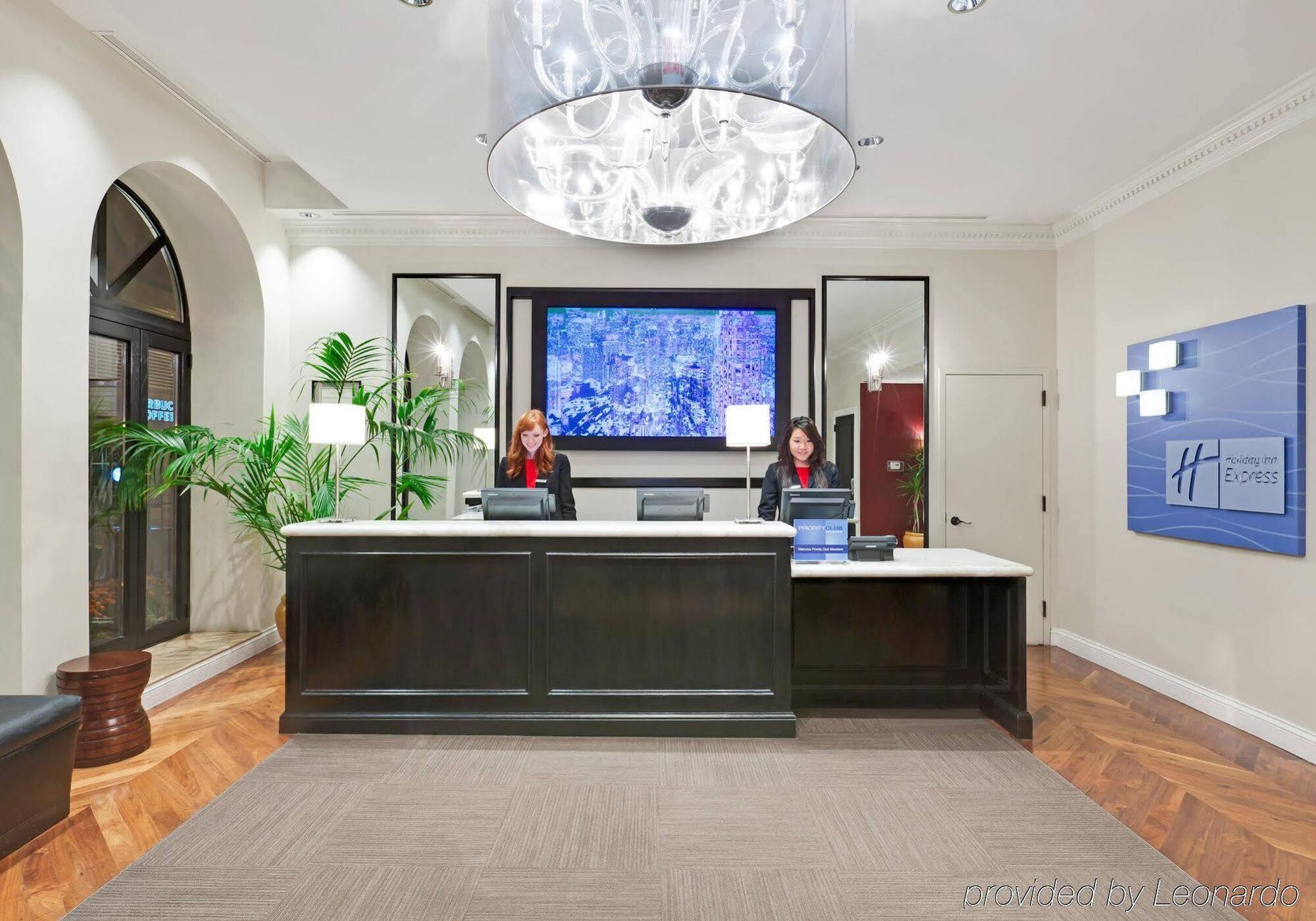 Holiday Inn Express Chicago - Magnificent Mile By Ihg Kültér fotó